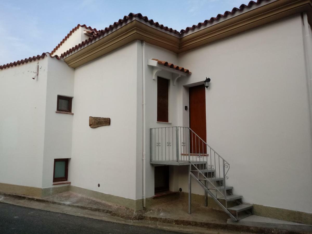 Appartamento Su Survaju Irgoli Εξωτερικό φωτογραφία